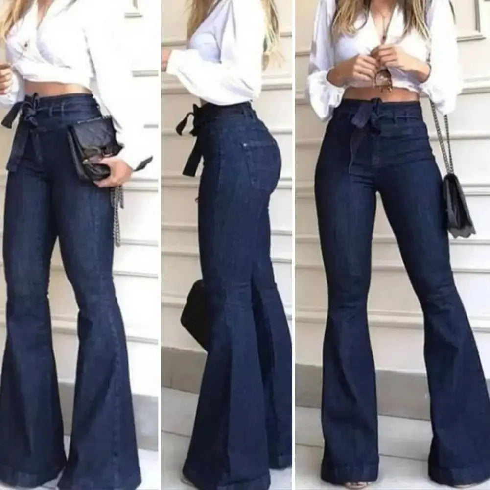 Jean “Rivana” - Taille haute évasé, denim stretch coupe bootcut Neyvora